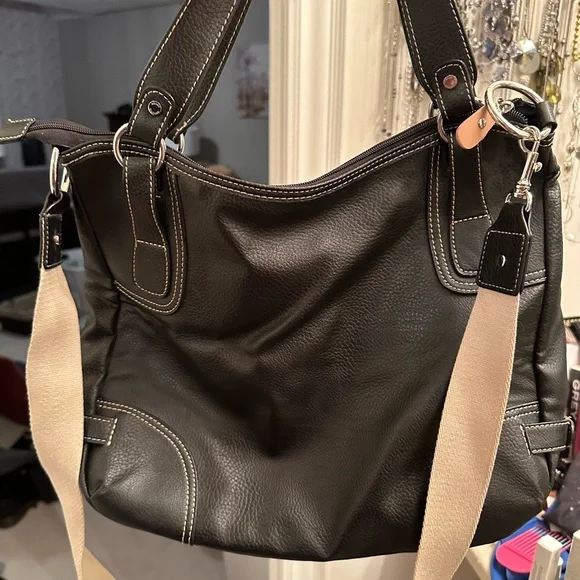 Tommy Hilfiger Black Women's Bag - Picture 7 of 7